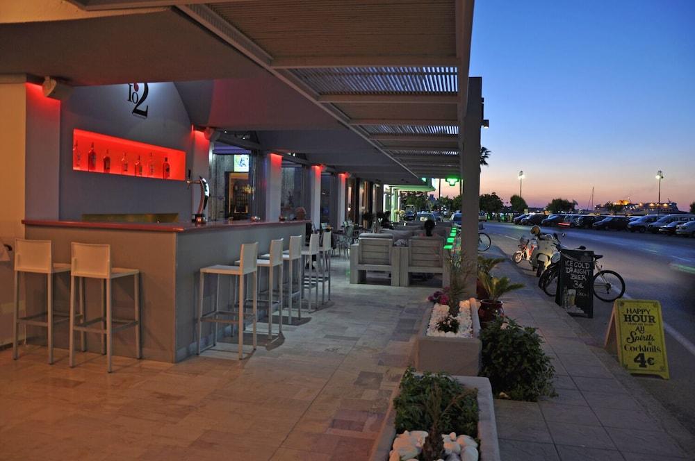 Hotel Zephyros