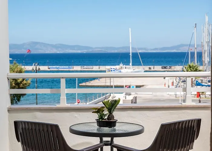 Zephyros Hotel