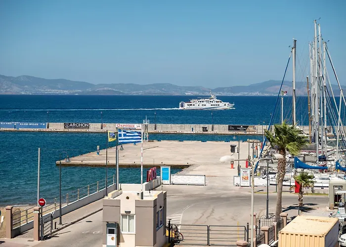 Zephyros Hotel